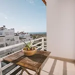 37 - Driftwood Ocean Apartment Peniche